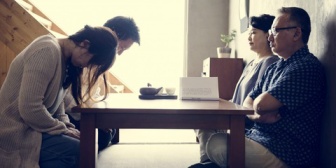 妹の婚約者があがり症だと言うので挨拶に行く前に私の旦那と妹たちとで事前練習をした。そして当日、ちゃんと練習したのに…
