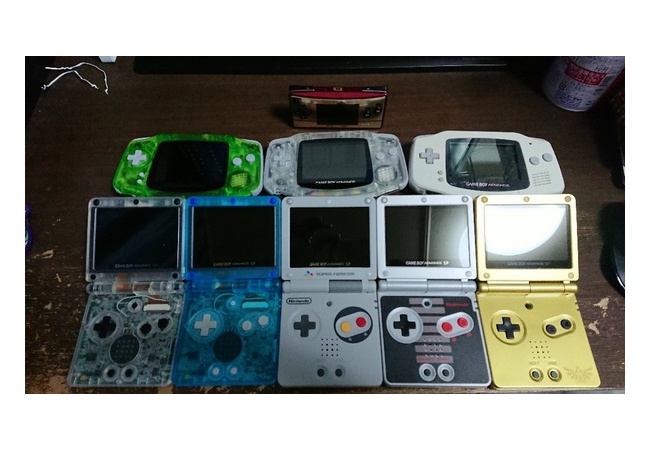 俺よりゲームボーイアドバンス本体持ってるヤツいる？