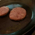 ボリュームたっぷり絶品ハンバーガーの夜ごはん