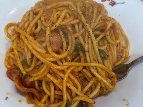 外国人「日本のナポリタンがパスタ扱いなのは心外、だが無性に食べたくなる」