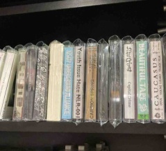 EMO/激情多めで中古TAPE入荷！