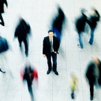 【警告】研究者『”他人のことを信用できない社会”はめちゃくちゃ余分なコストを支払ってる』