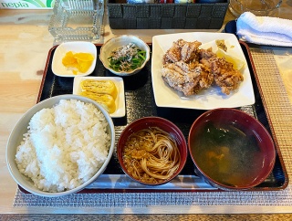 今シーズンのランチも今月いっぱいで終了ですよ！茅部郡森町「じゃが亭」