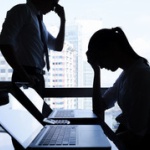禁煙できなかったら会社クビになりそう…