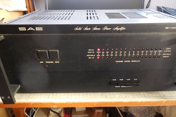 B級オーディオ奮戦記 - SAE