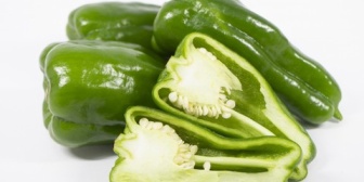 【愚痴】野菜炒めも肉詰めも種だらけだわ。まずかないが俺はプチプチするの嫌いなんだよ