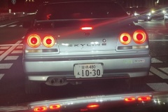 この34スカイライン…、ナンバーおかしくね!!?