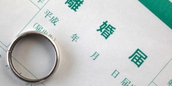 一週間前、旦那が離婚をようやく承諾したのに、昨日になって子どもがお父さん大好きなのに離婚するのは虐待だと言い出した