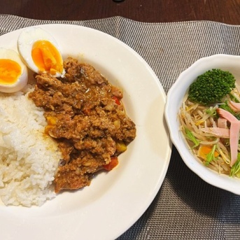小さ過ぎですが＆簡単キーマカレー