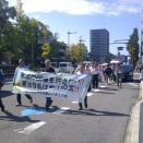 10/21 第136回ランチTIMEデモに強風の下40人の市民が参加