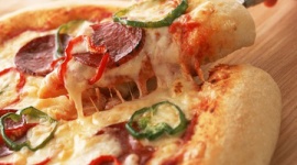 ピザの具だけを食べて、生地を残すのはアリ?