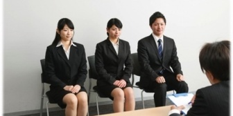 就活の集団面接時、面接官の一人が「あなたは回答しなくていいです」と言って順番が飛ばされた。面接終了間際に「何故飛ばされたか分かりますか？」→衝撃の回答が…