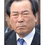 一川防衛相、ブータン国王招いての宮中晩さん会欠席し政治資金パーティーに「私はこちらのほうが大事」