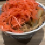 【悲報】牛丼に大量紅生姜　→　“プチ炎上”で謝罪