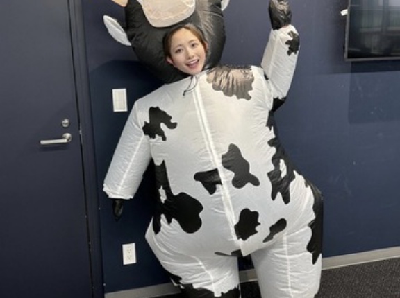 【画像】女性声優「えっ？これ……着るんですか？」