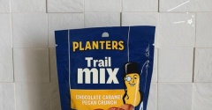 「【プランターズ】Trail Mix『チョコレート・キャラメル・ピーカンクランチ』食べてみた