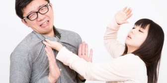 【ヒステリックな妻】ヒステリーが止まらず、どうしたら病院や警察に連れていけるだろう？