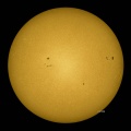 8月4日の太陽黒点 - 薄雲が流れていました