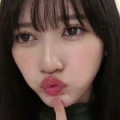 池田瑛紗のキス顔
