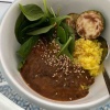 レトルトカレーとターメリックライスの朝ごはん