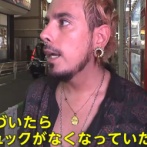 【悲報】親日アメリカ人さん、渋谷でリュックを盗まれ日本に失望してしまう