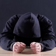 【戦慄】横浜の自宅で19歳娘を殺害した70歳父親を逮捕、無理心中を図ったか