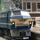 『KATO EF66 前期形 〜トラクションタイヤ交換〜』の画像