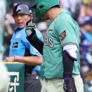 今、欲しいフィン・・・FCSⅡミックファニング ネオカーボンフィン