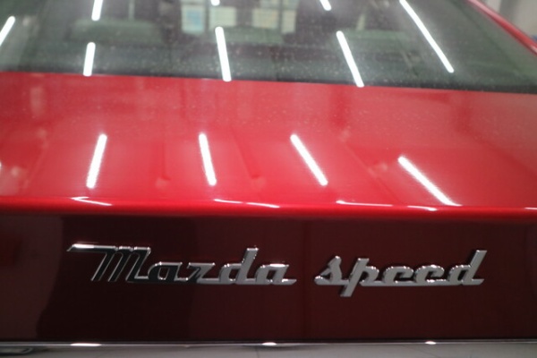 カーディテイリングショップ K Mカーリフレッシュ シール ステッカー剥がし