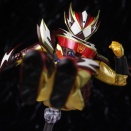 S.H.フィギュアーツ 仮面ライダーヴァレン フラッペカスタム＆「サクッ」とエフェクトパーツセット レビュー