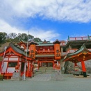 自ら貸借の取引はなぜ免許不要なのか？