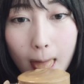 志田愛佳の舌出し