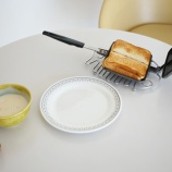 『50代女子孤独のランチ　バウルーでありあわせホットサンド』の画像