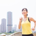 私は母が早くに亡くなったから、暖かい普通の家庭に憧れてた。婚約者の家にもそれを求めて挨拶に行ったらとんでもないものを渡された。『○○家家訓』！？→家訓の中身に唖然…