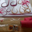 プロトやネクタイの内職ですー。