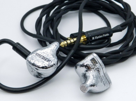 「EarAcoustic Audio ELYSIAN FIELDS GENESIS G318s」 アコースティックなサウンドが活きる最新の音作りで成熟させたミドル級 高音質イヤホン【レビュー】