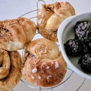 食材から作るのが安上がりで沢山食べられる