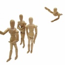 【女が４んだら大騒ぎ、男が４んだら知らんぷり】