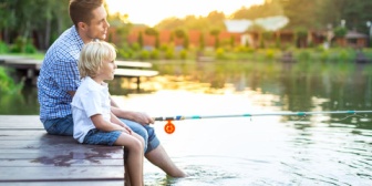 結婚生活に疲れているけれど、妻と離婚しないのは子供と離れたくないからです。他の人はどう思いますか？