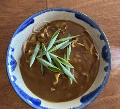 カレー蕎麦を食べて有馬へ
