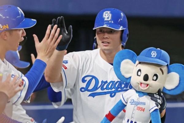 和田一浩　プロ野球カード　高橋周平 ドラ速~Dragons速報~ - 和田一浩