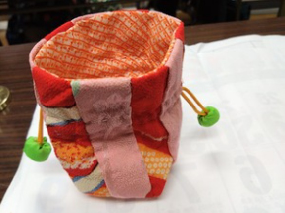 縫い物教室　作り直したポーチとストラップ