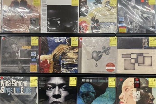 ディスクユニオン新宿ジャズ館 - 中古LP情報