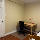 バンクーバー市内・女性専用シェアハウス＄８８０ドル