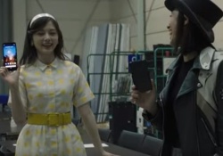 気遣いがスゴイｗｗｗ白石麻衣、全方位お辞儀してるCMメーキング動画がコチラｗｗｗ