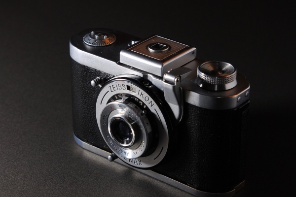 無題の写真 - ZEISS IKON TENAX I