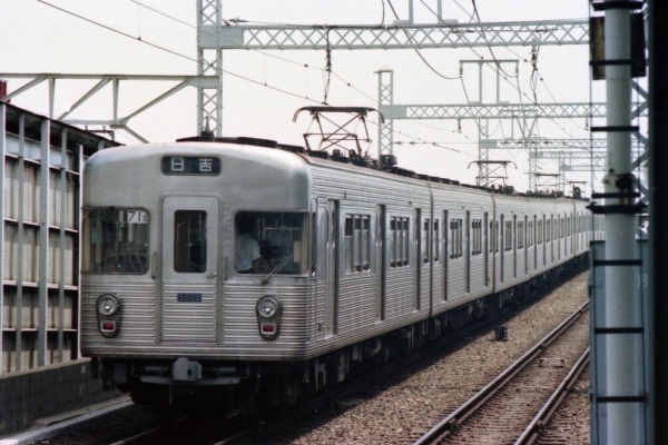 Silence Express - 東京メトロ/営団地下鉄