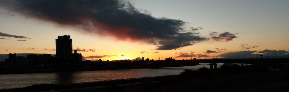 NHKラジオ講座で英語は話せるようになるのか？ イメージ画像