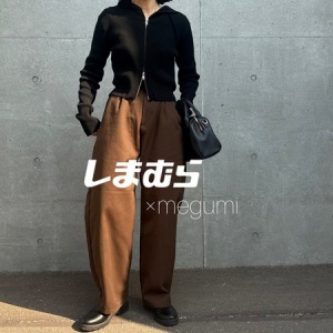 ユニクロの「コットンオーバーサイズハイネックセーター」の使用感