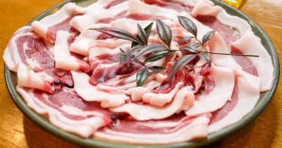 丹波篠山で「ボタン鍋」を大満足の量を食べる（美味しかったー）